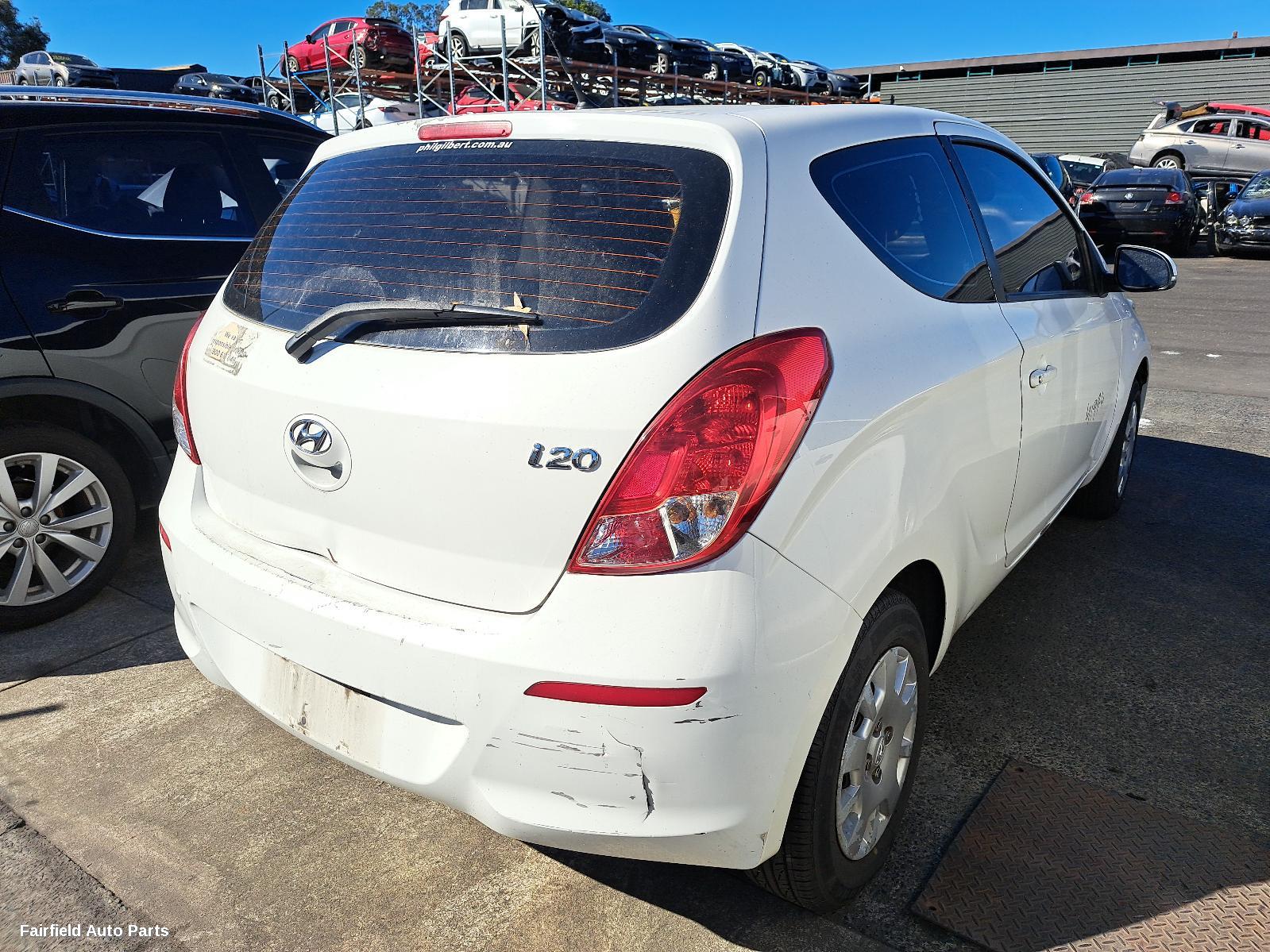 2013 Hyundai I20 Left Taillight