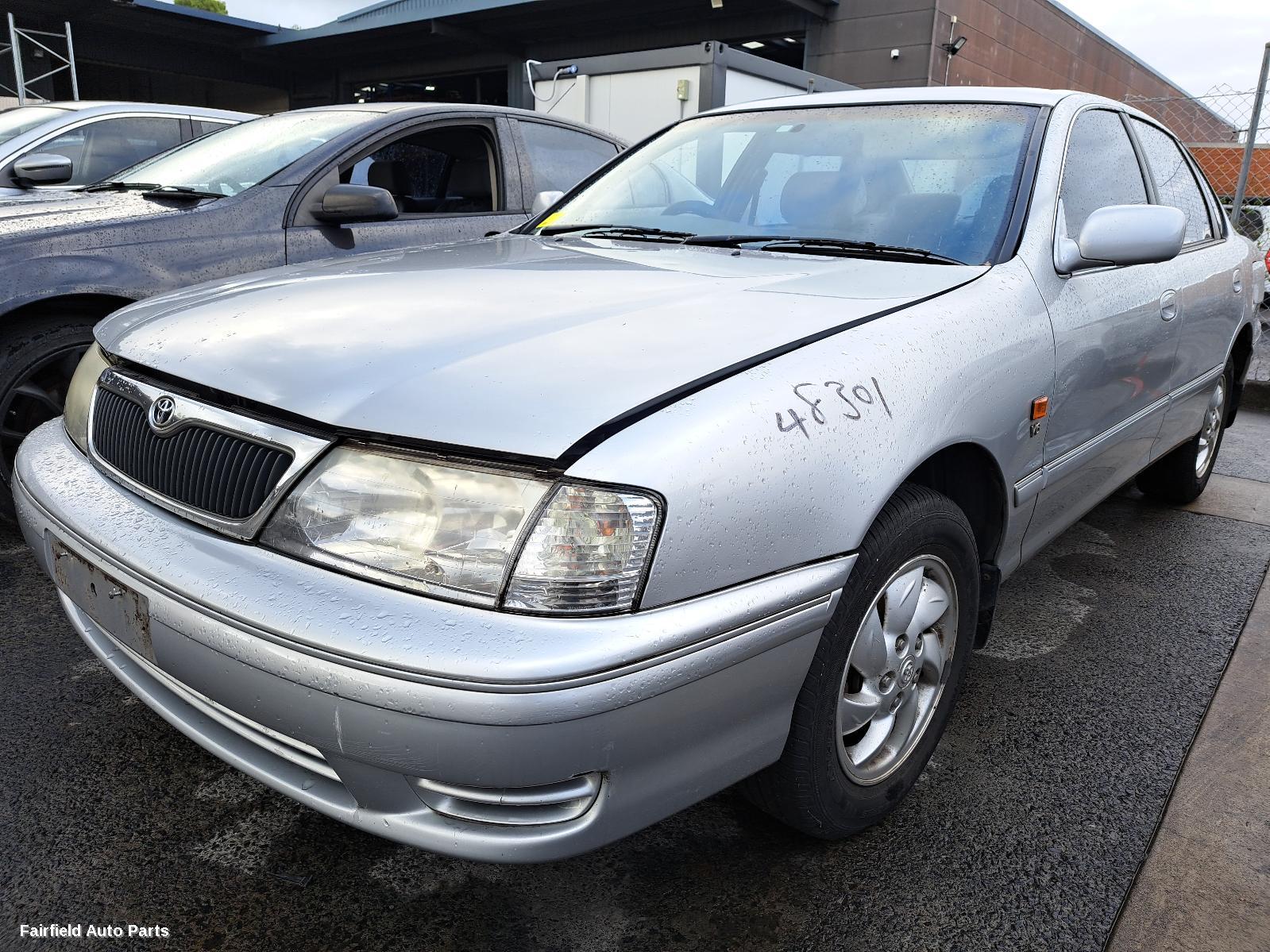 2001 Toyota Avalon Left Guard