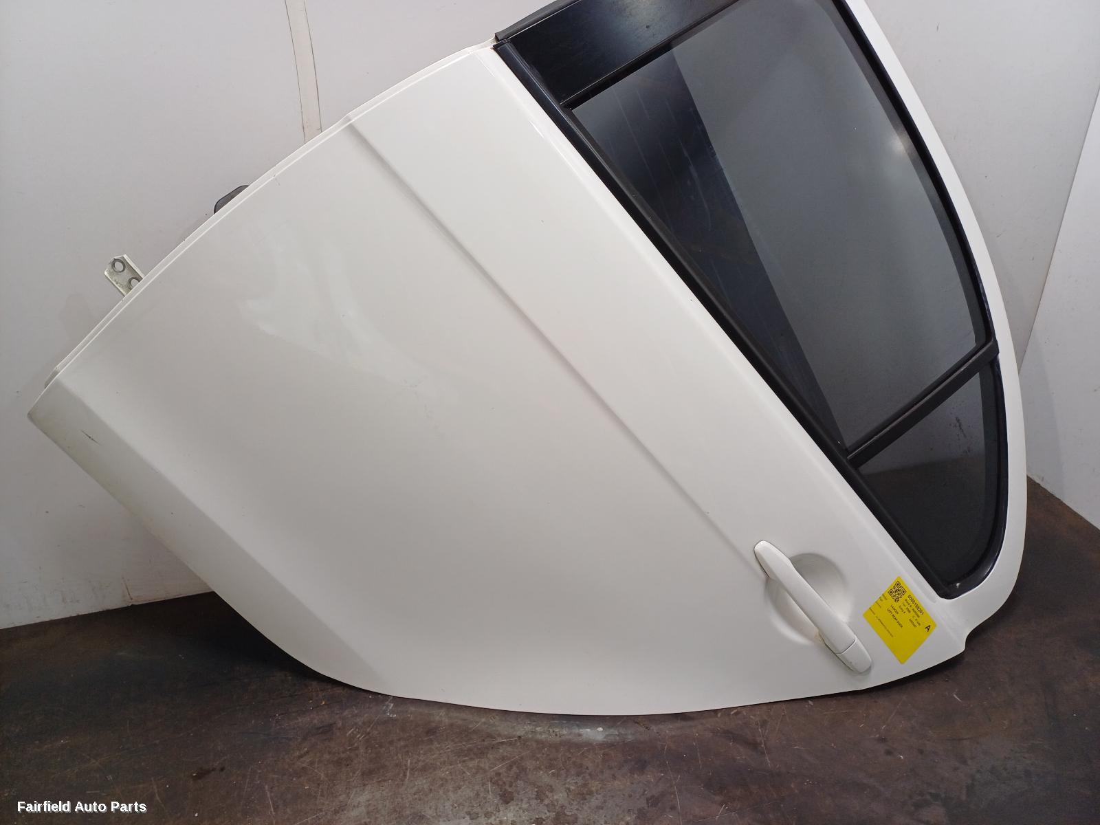 2007-2015 Mitsubishi Lancer Left Rear Door Sliding