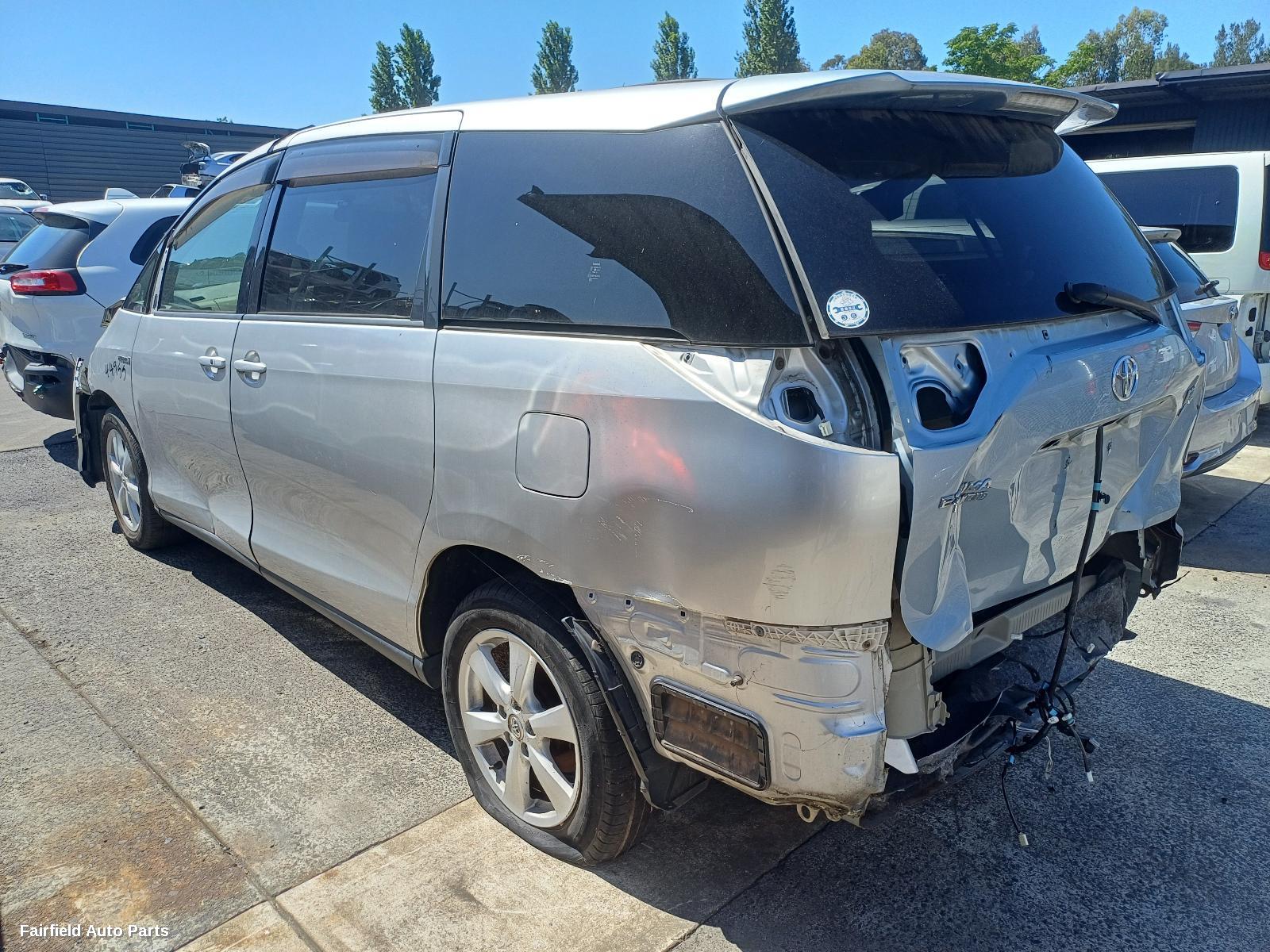 2017 Toyota Estima Right Guard