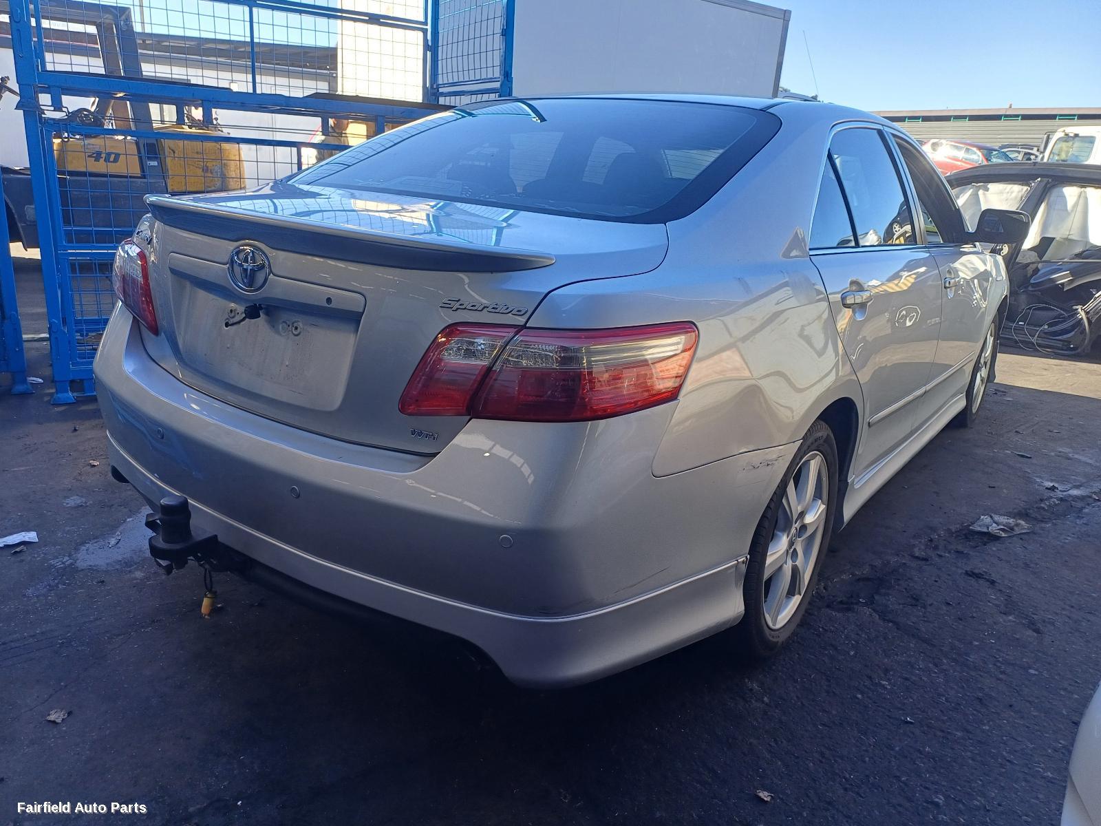 2007 Toyota Camry Right Front Door