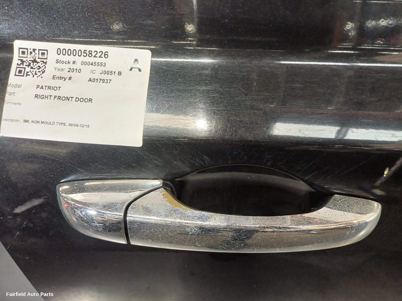 2009-2016 Jeep Patriot Right Front Door