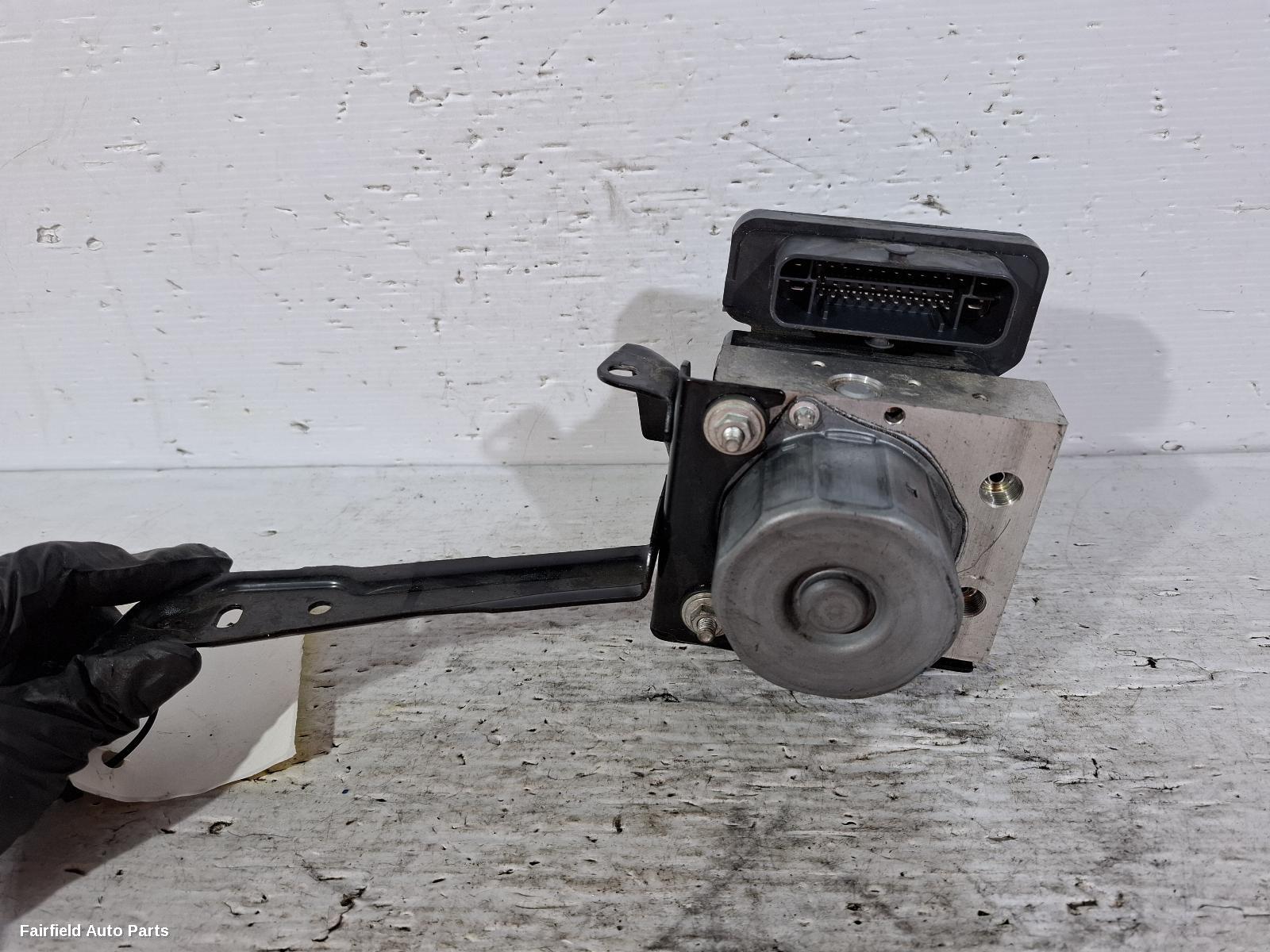 2012-2018 Subaru Forester Abs Pump Modulator
