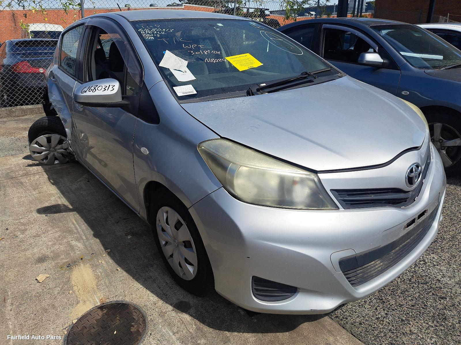 2012 Toyota Yaris Left Headlamp