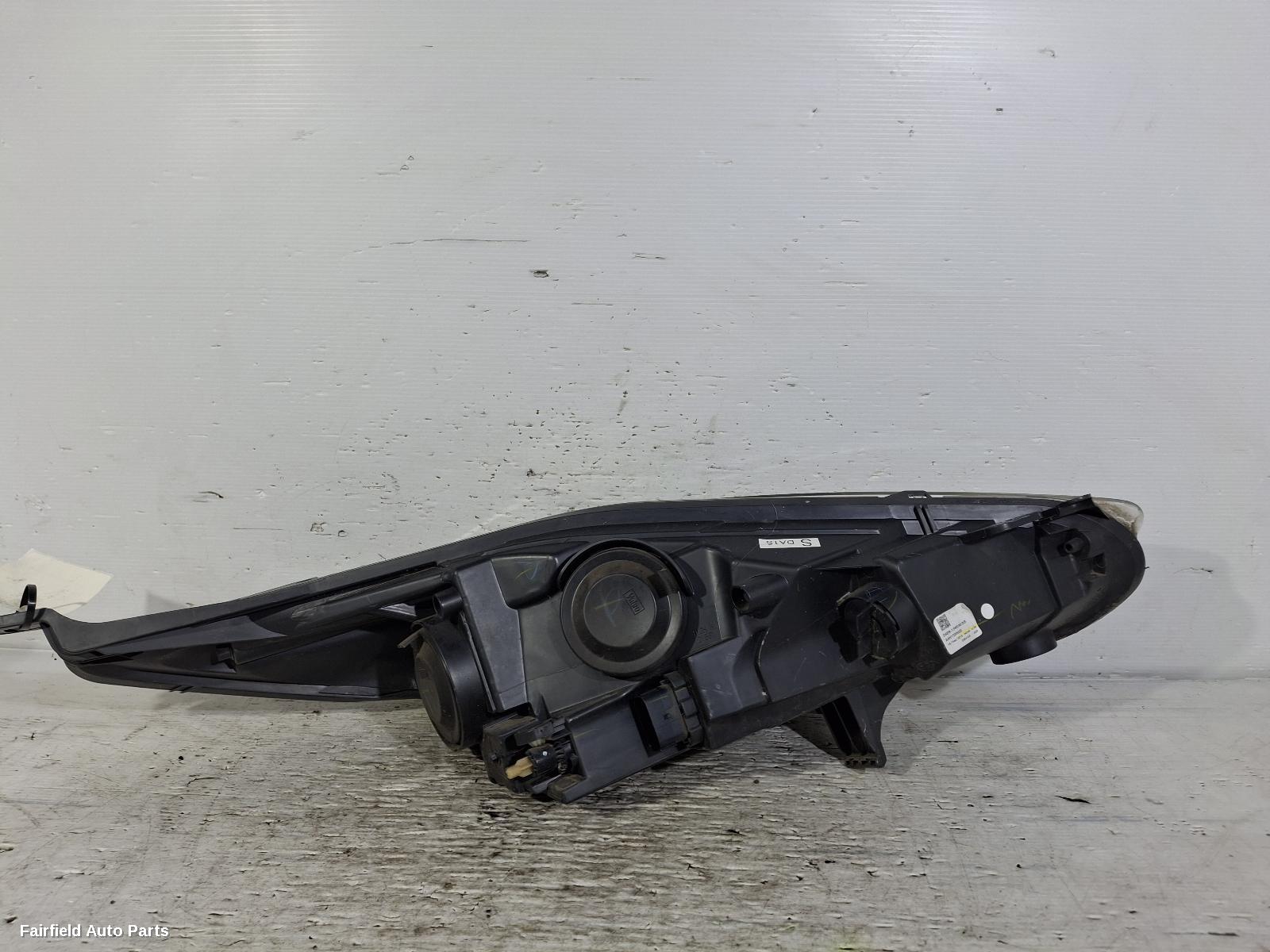 2013-2019 Ford Fiesta Left Headlamp