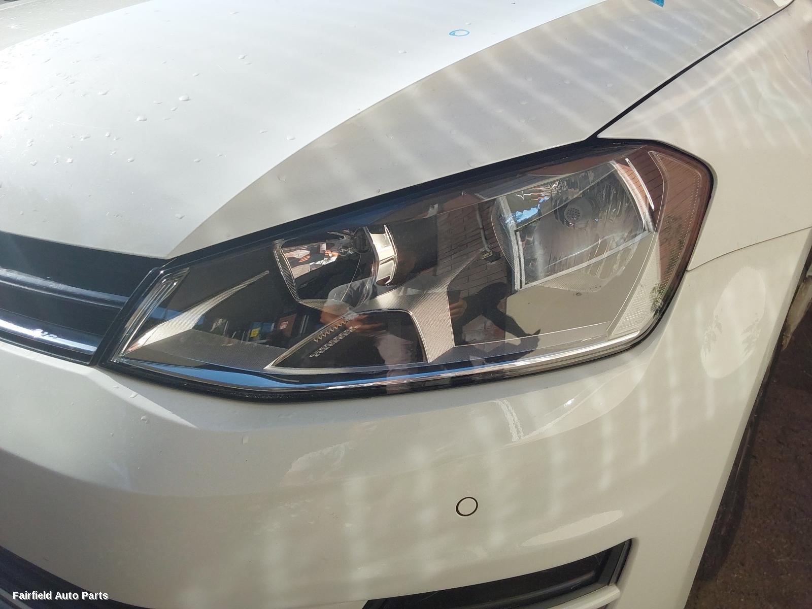 2013-2020 Volkswagen Golf Washer Bottle