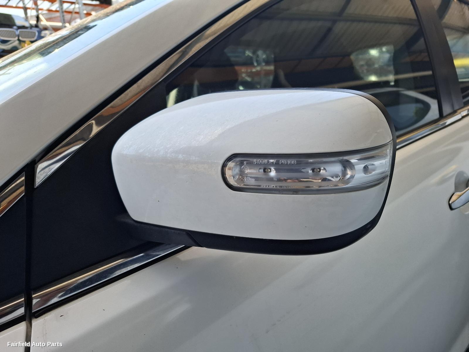 2009 Mazda Cx9 Right Door Mirror