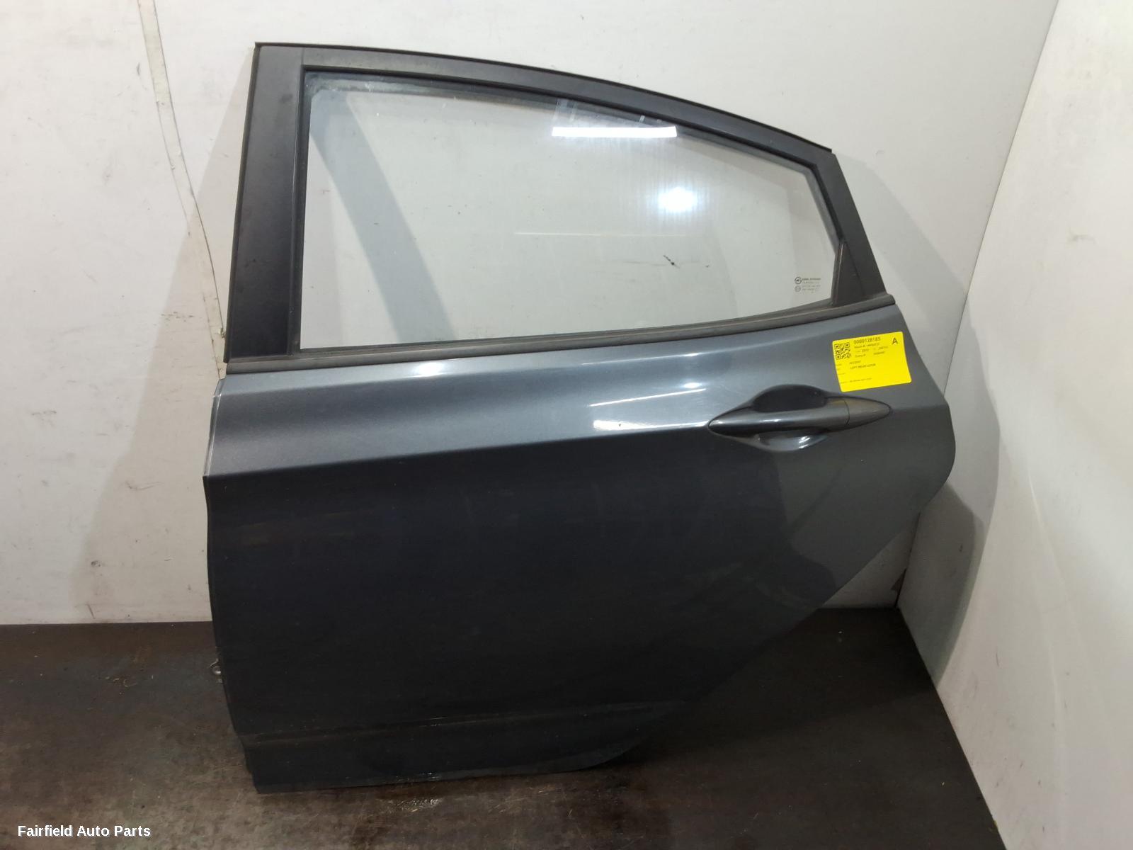 2011-2019 Hyundai Accent Left Rear Door Sliding