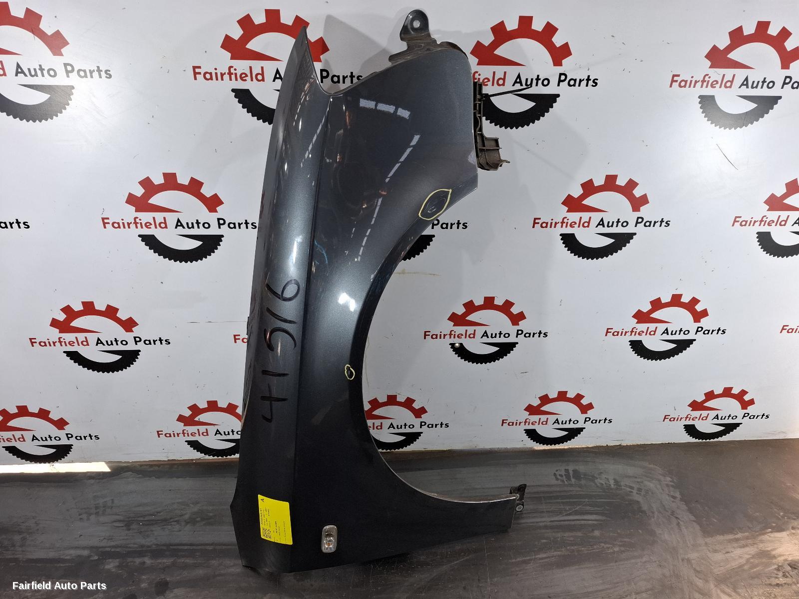 2004-2008 Audi A4 Right Guard