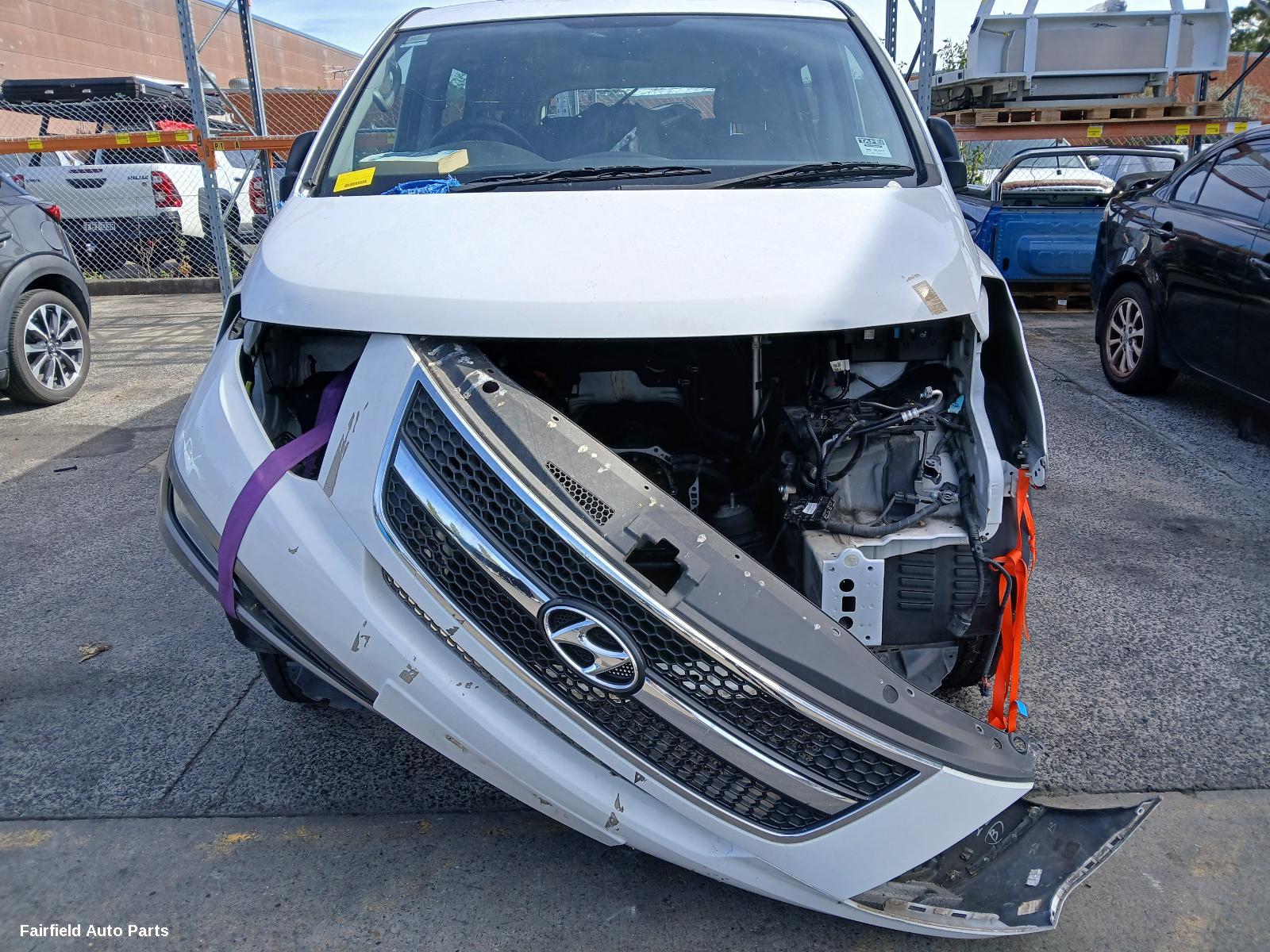 2015 Hyundai Iload/imax Caliper