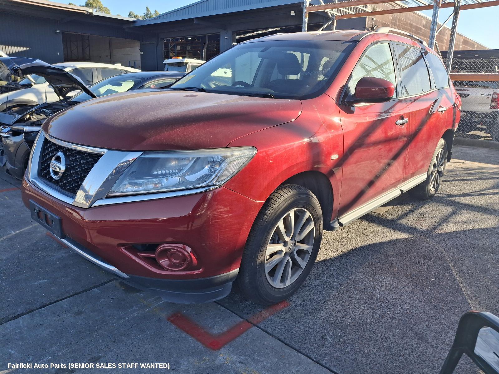 2015 Nissan Pathfinder Left Taillight