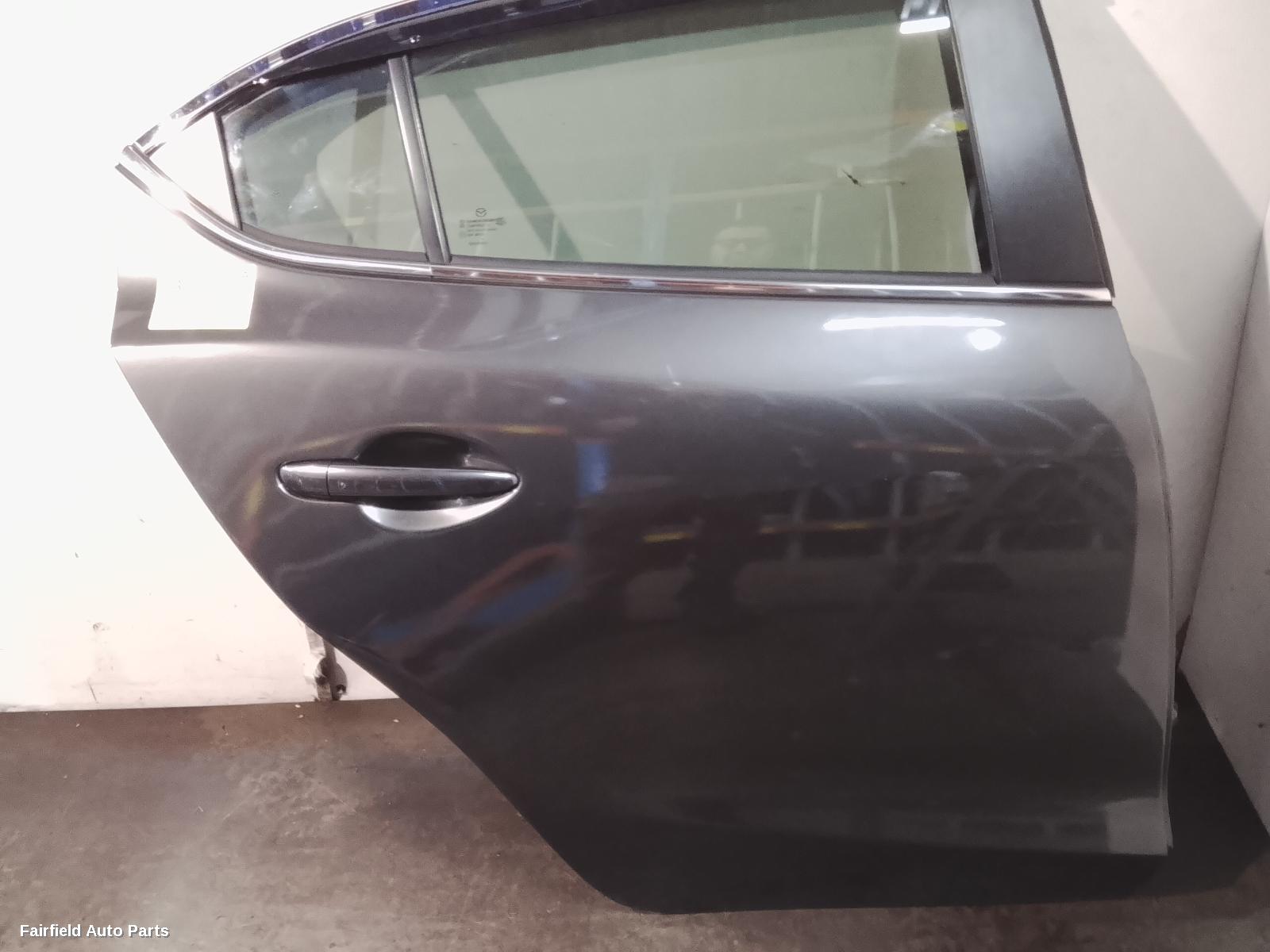 2013-2019 Mazda 3 Right Rear Door Sliding