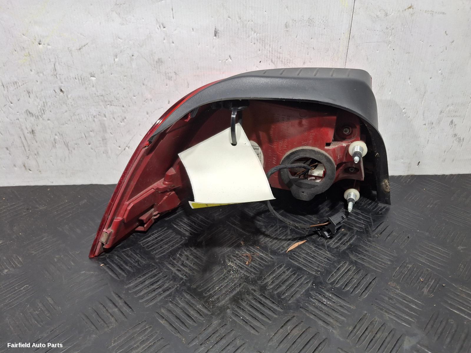 2011-2014 Volkswagen Eos Right Taillight