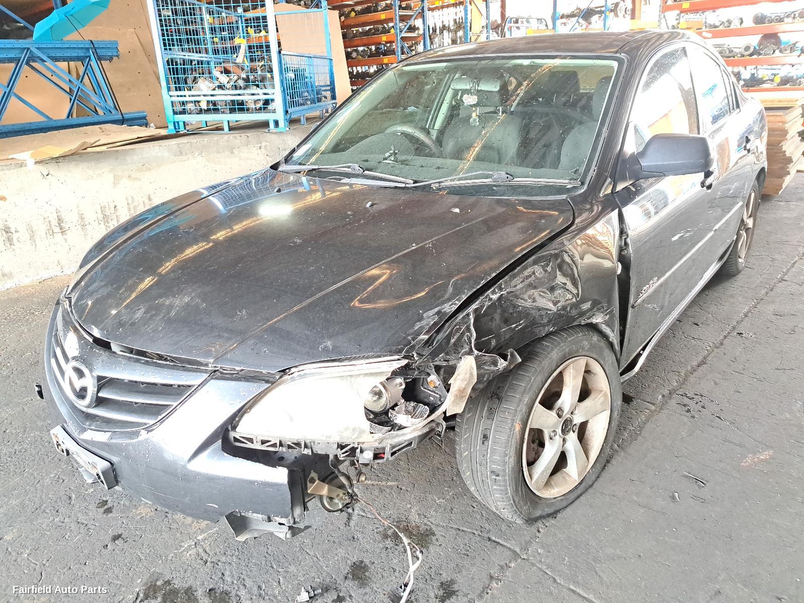 2005 Mazda 3 Left Taillight