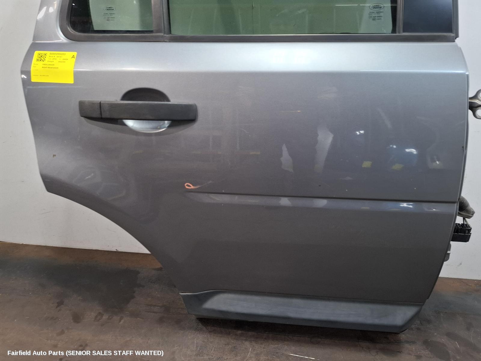2012 Land Rover Freelander Right Rear Door Sliding