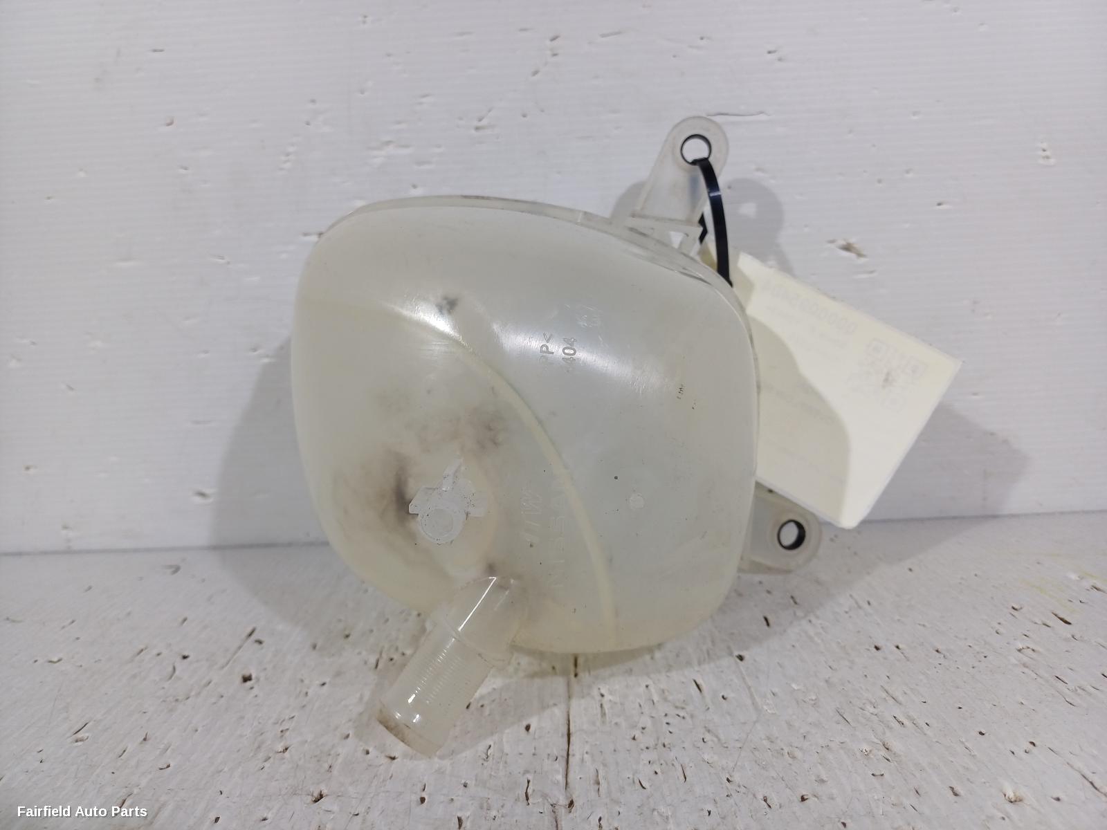 2022-2025 Nissan Qashqai Overflow Bottle