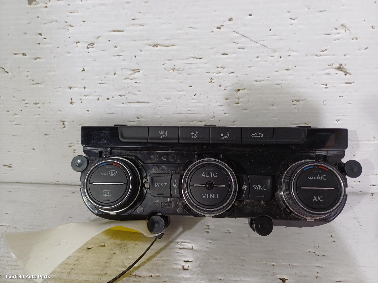 2015-2019 Volkswagen Passat Heater Ac Controls