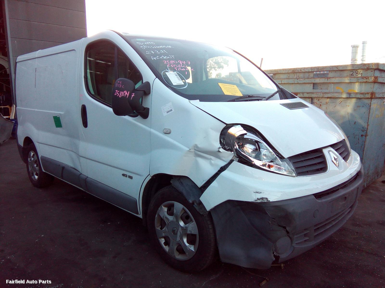 2014 Renault Trafic Rear Bumper
