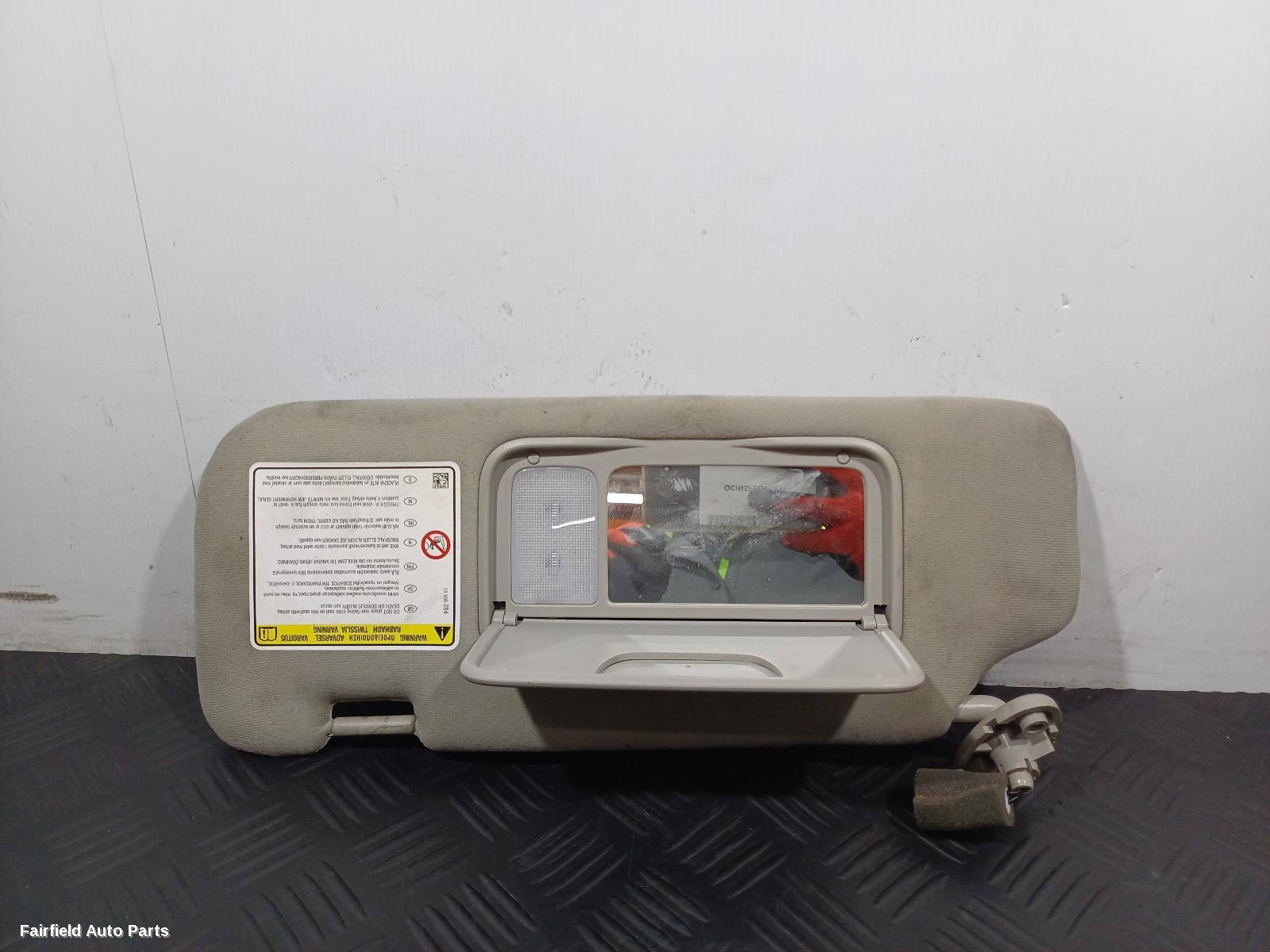 2011-2018 Holden Captiva Sunvisor