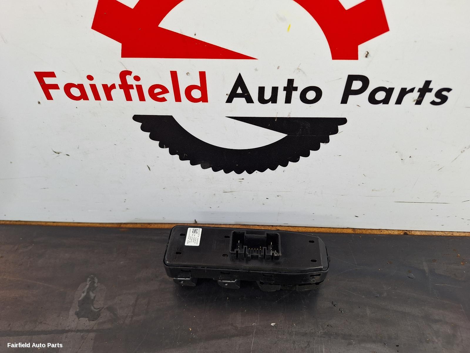 2017-2020 Holden Commodore Pwr Dr Wind Switch