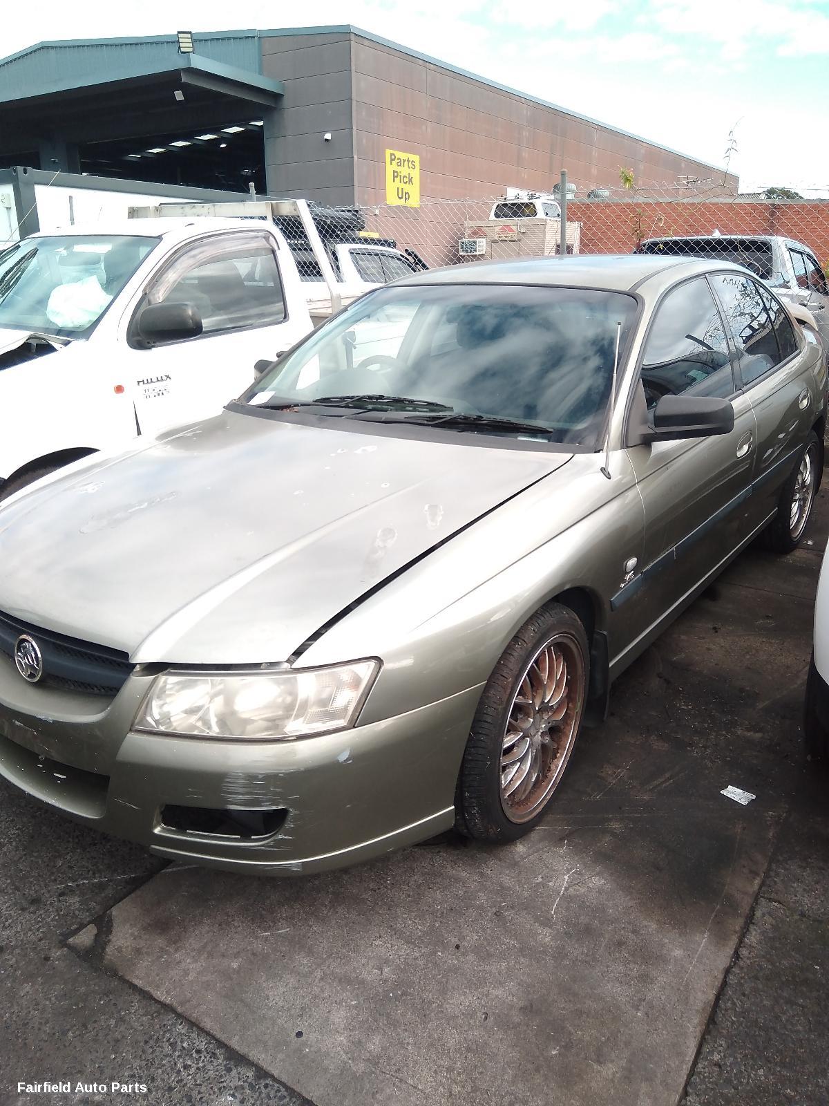 2004 Holden Commodore Left Headlamp