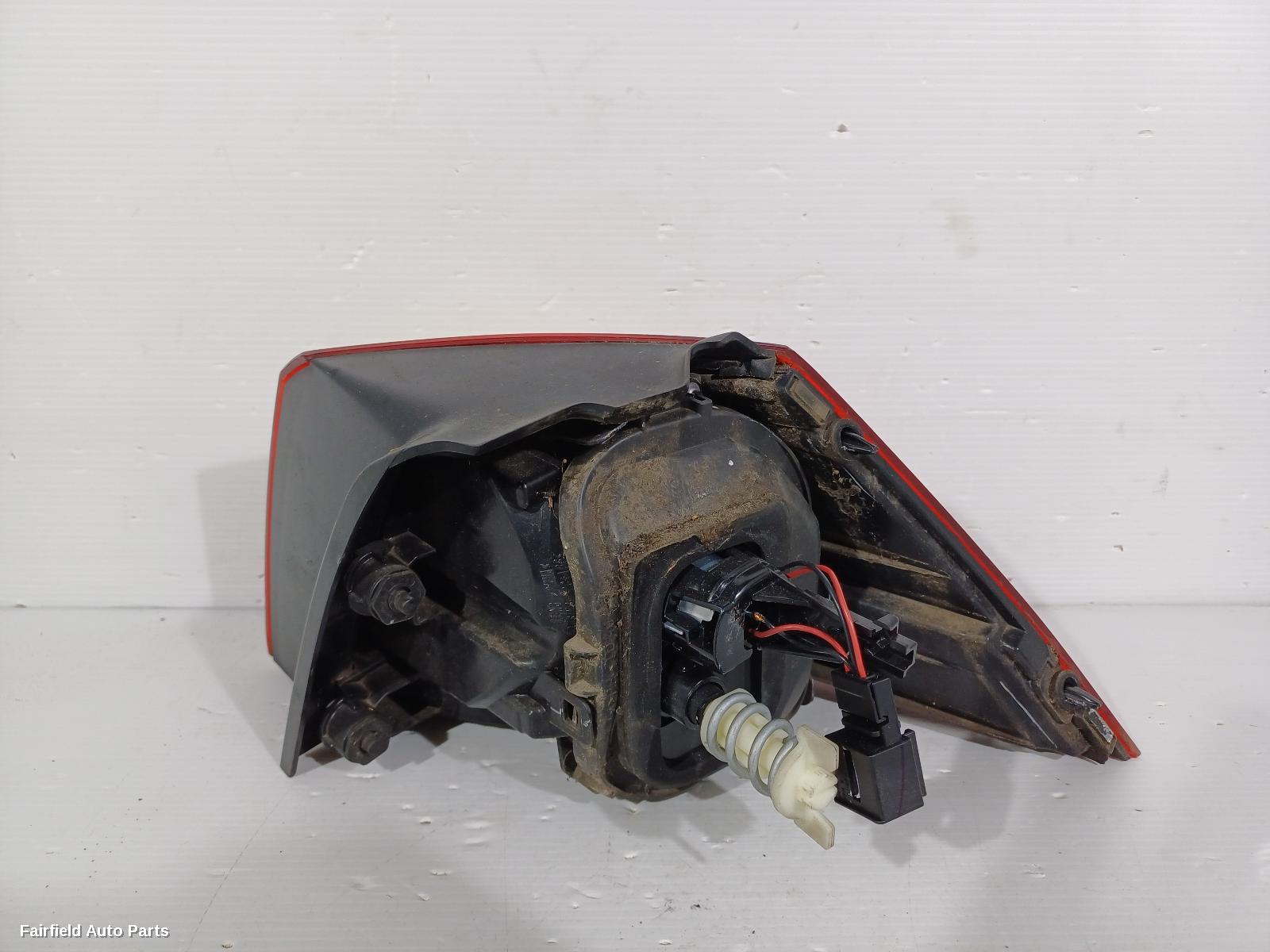 2012-2017 Volkswagen Golf Left Taillight