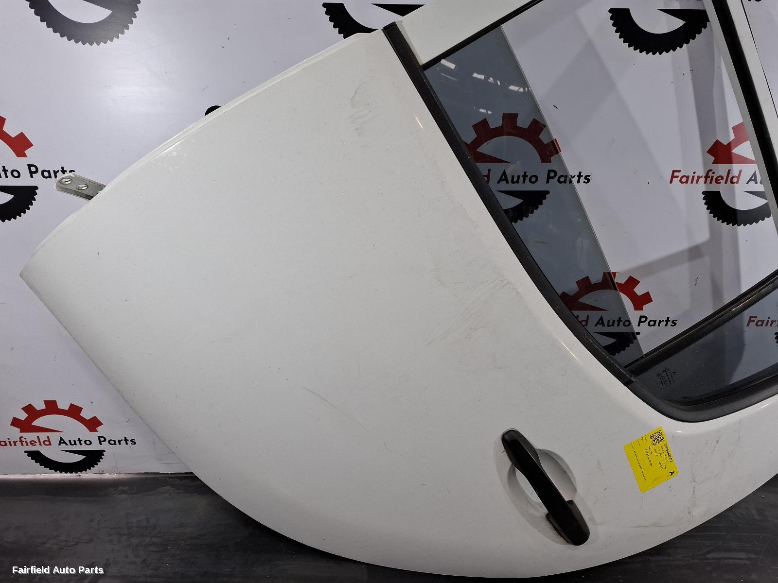 2009-2015 Mitsubishi Triton Left Rear Door Sliding