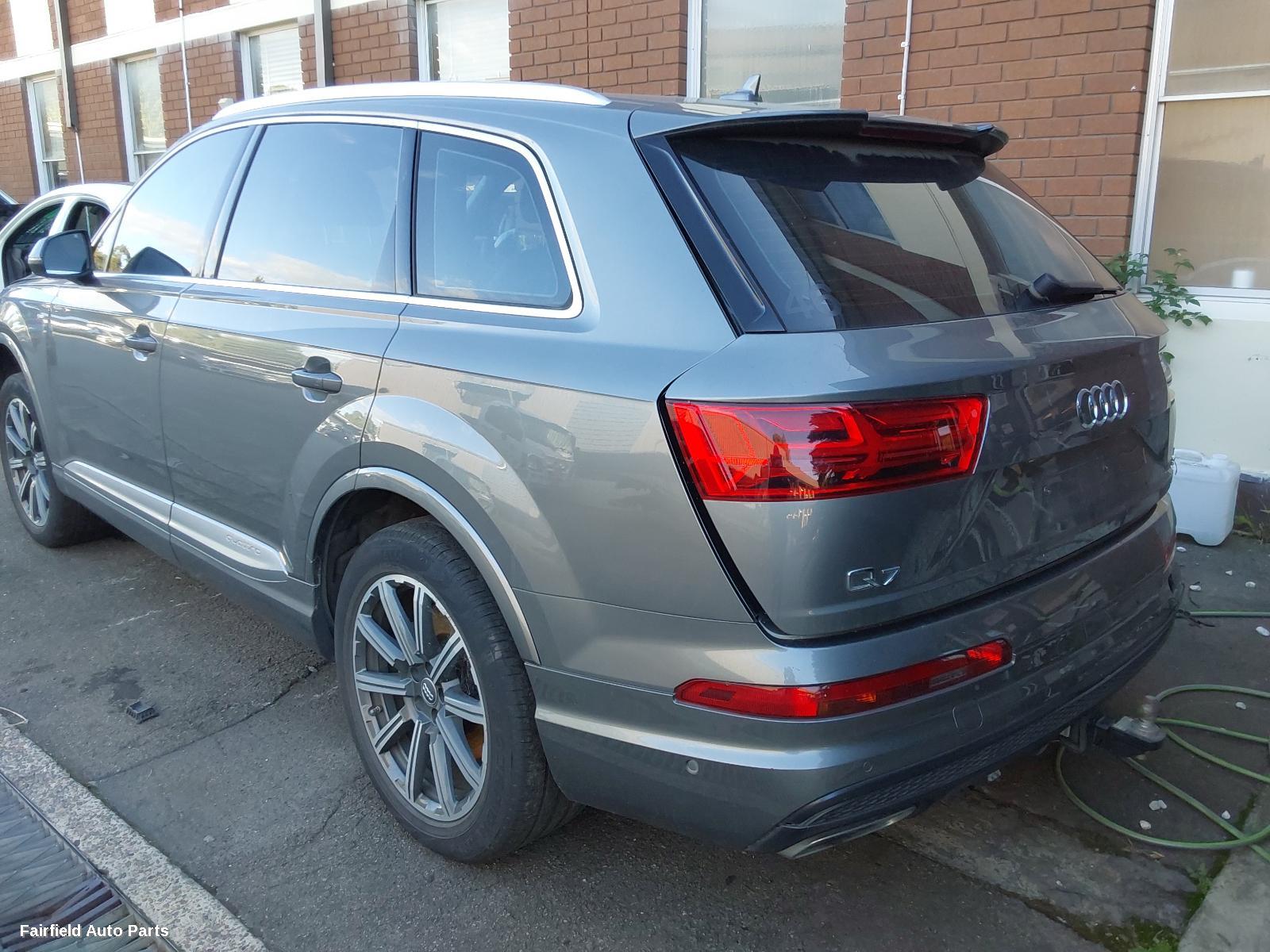 2015-2025 Audi Q7 Right Rear Door Window