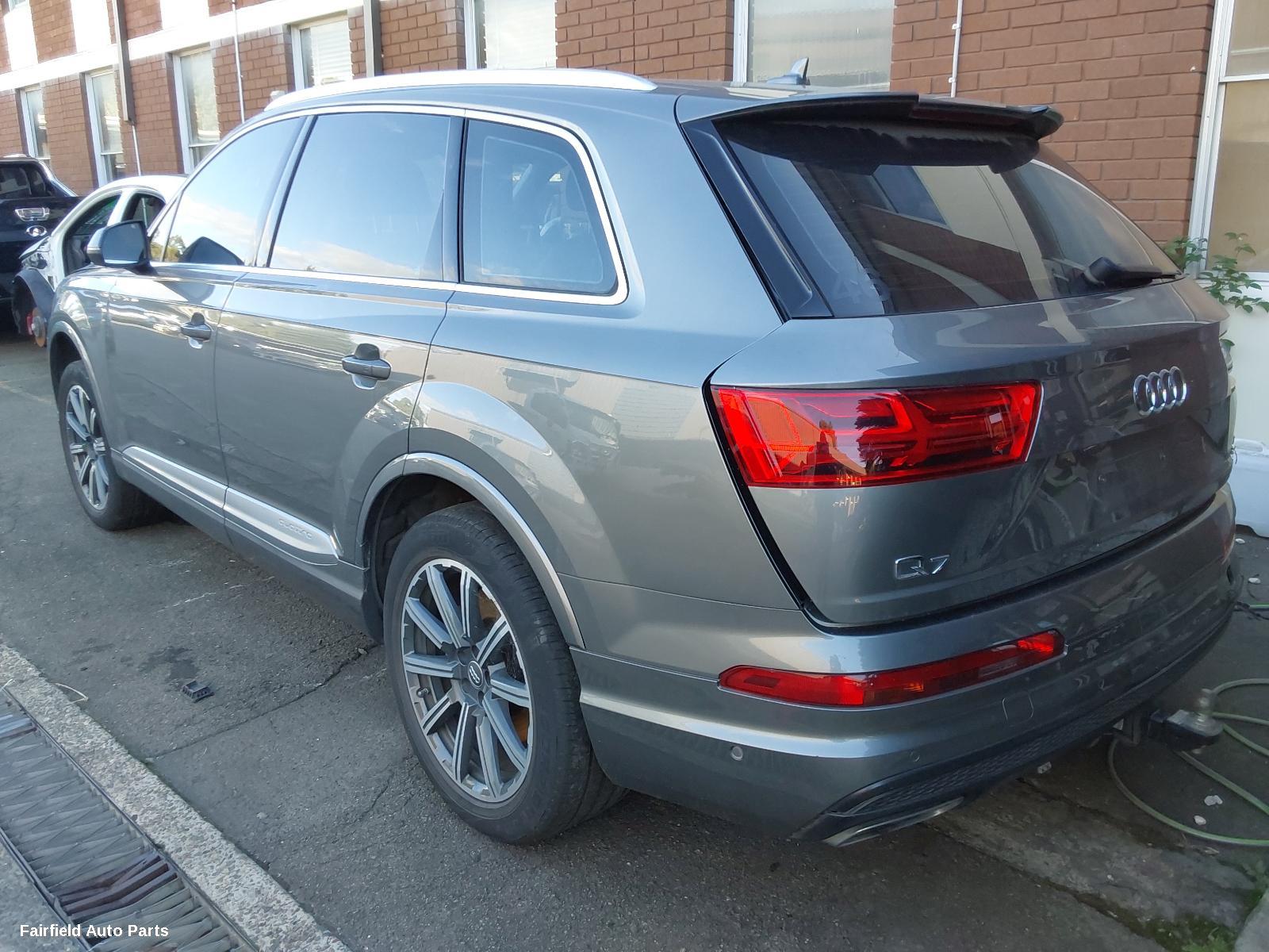 2015 Audi Q7 Rear Spoiler