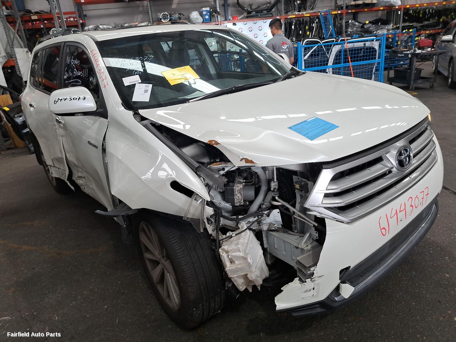 2013 Toyota Kluger Door Boot Gate Lock