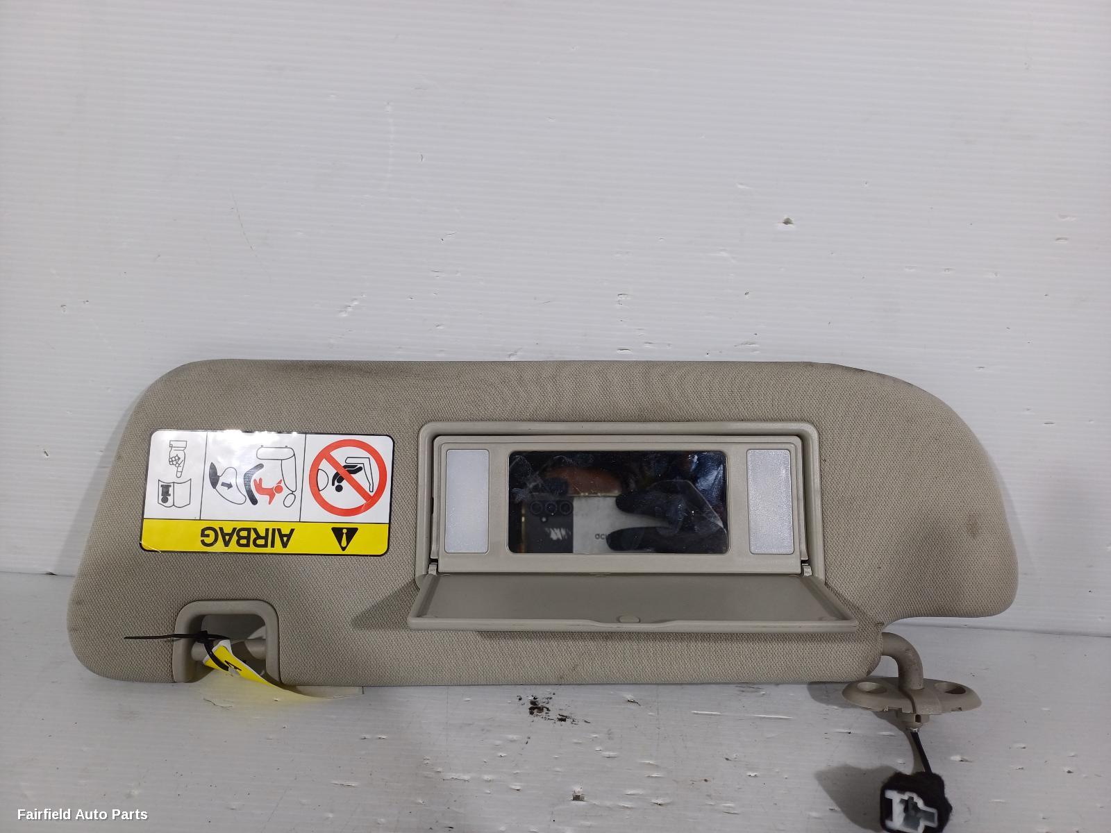 2017-2025 Ldv D90 Sunvisor