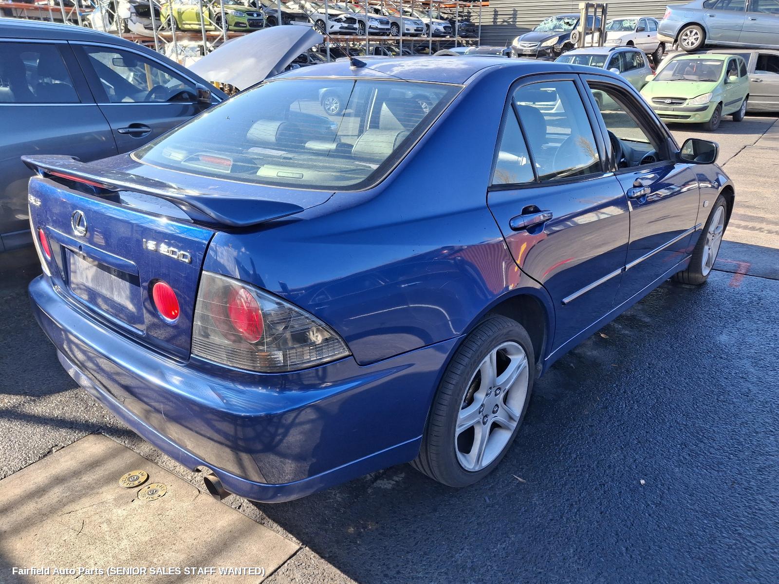 2003 Lexus Is200/is300 Washer Bottle
