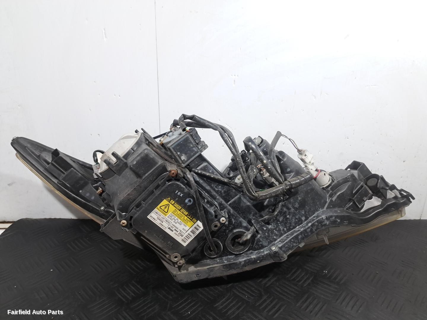 2005-2019 Toyota Estima Left Headlamp