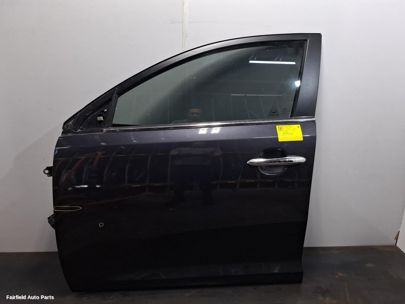 2010-2015 Kia Sportage Left Front Door