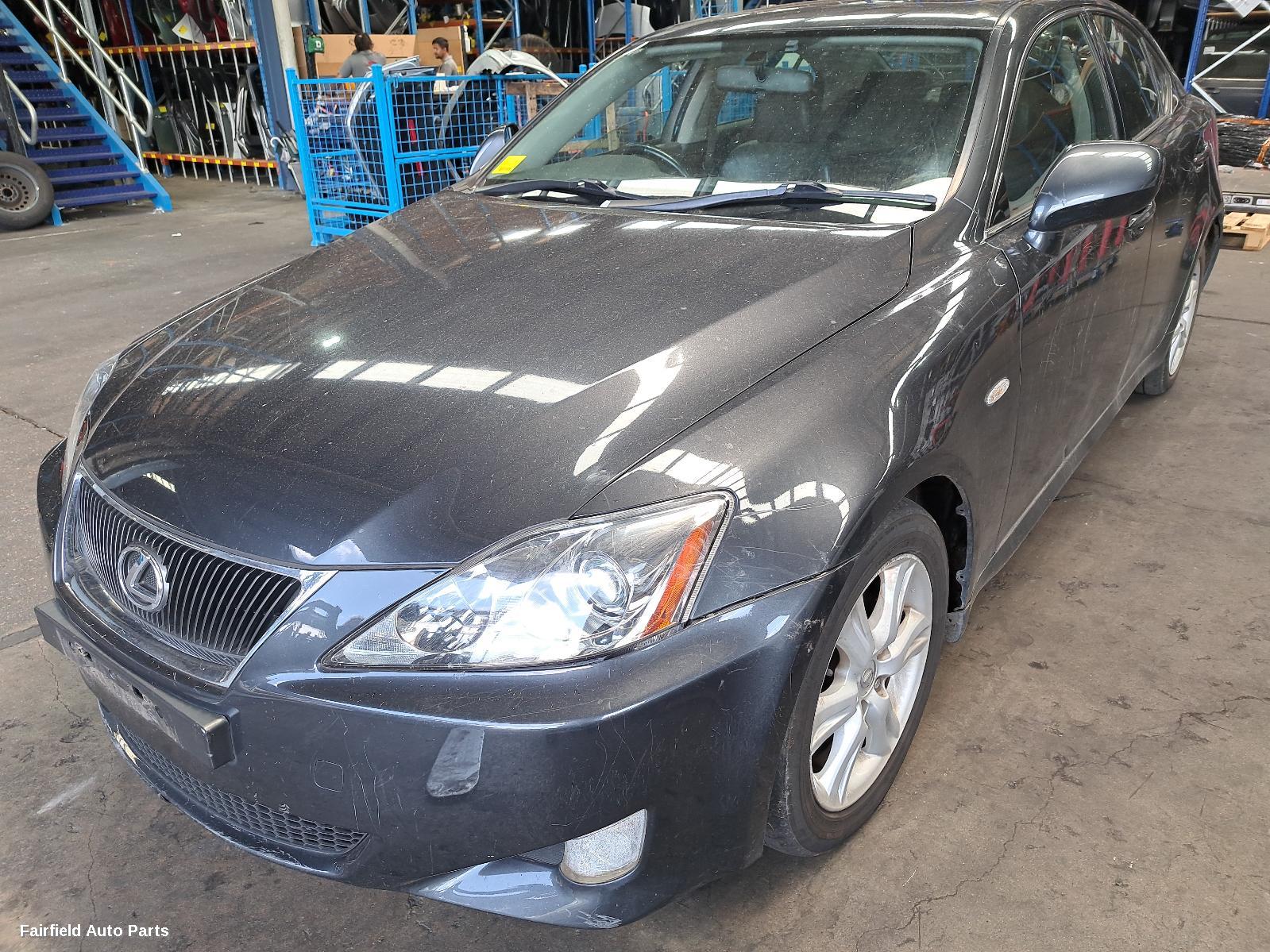 2008 Lexus Is250/is250c Right Guard