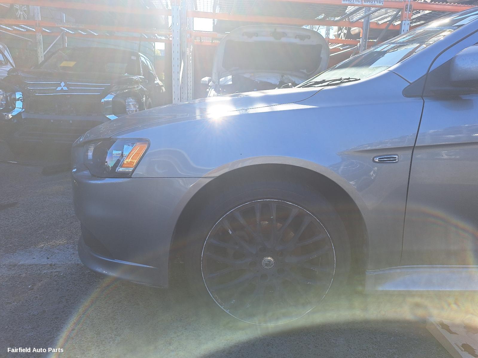 2015 Mitsubishi Lancer Sunvisor