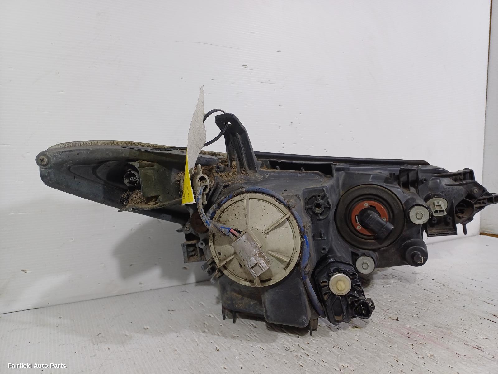 2006-2008 Toyota Tarago Left Headlamp