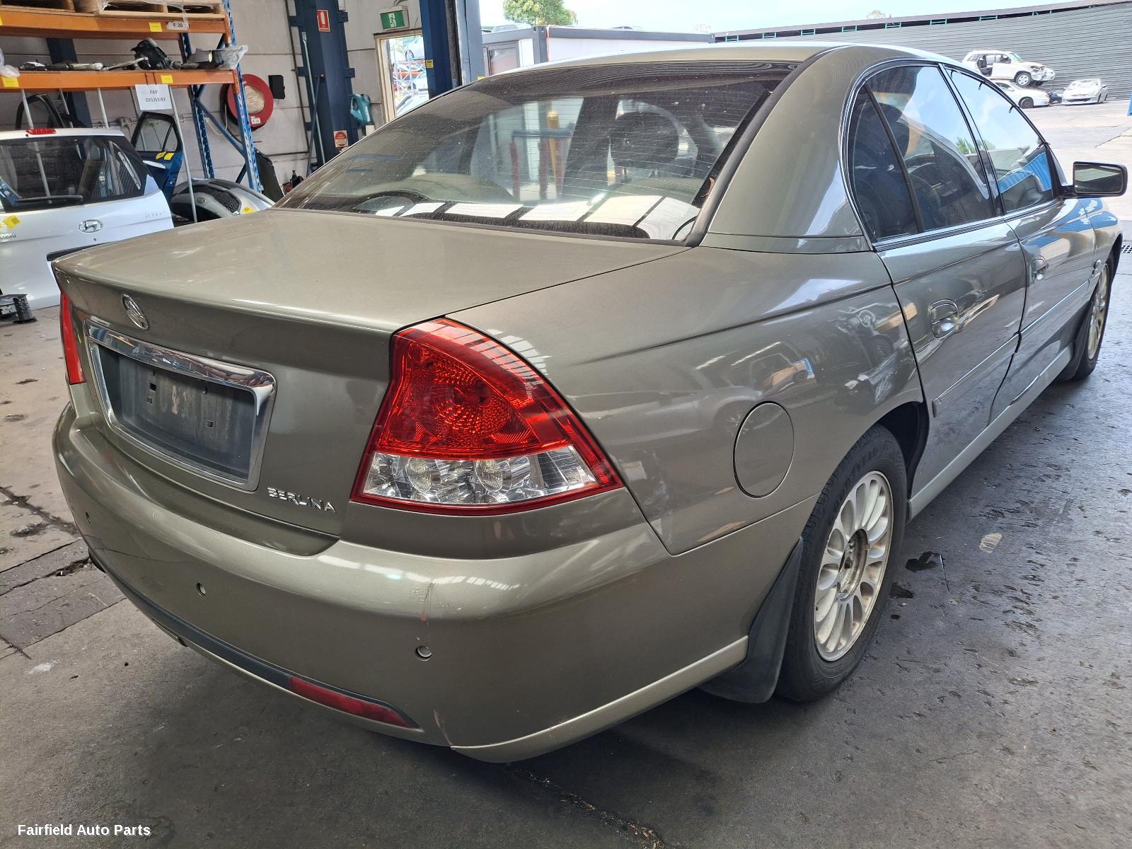 2005 Holden Commodore Left Headlamp