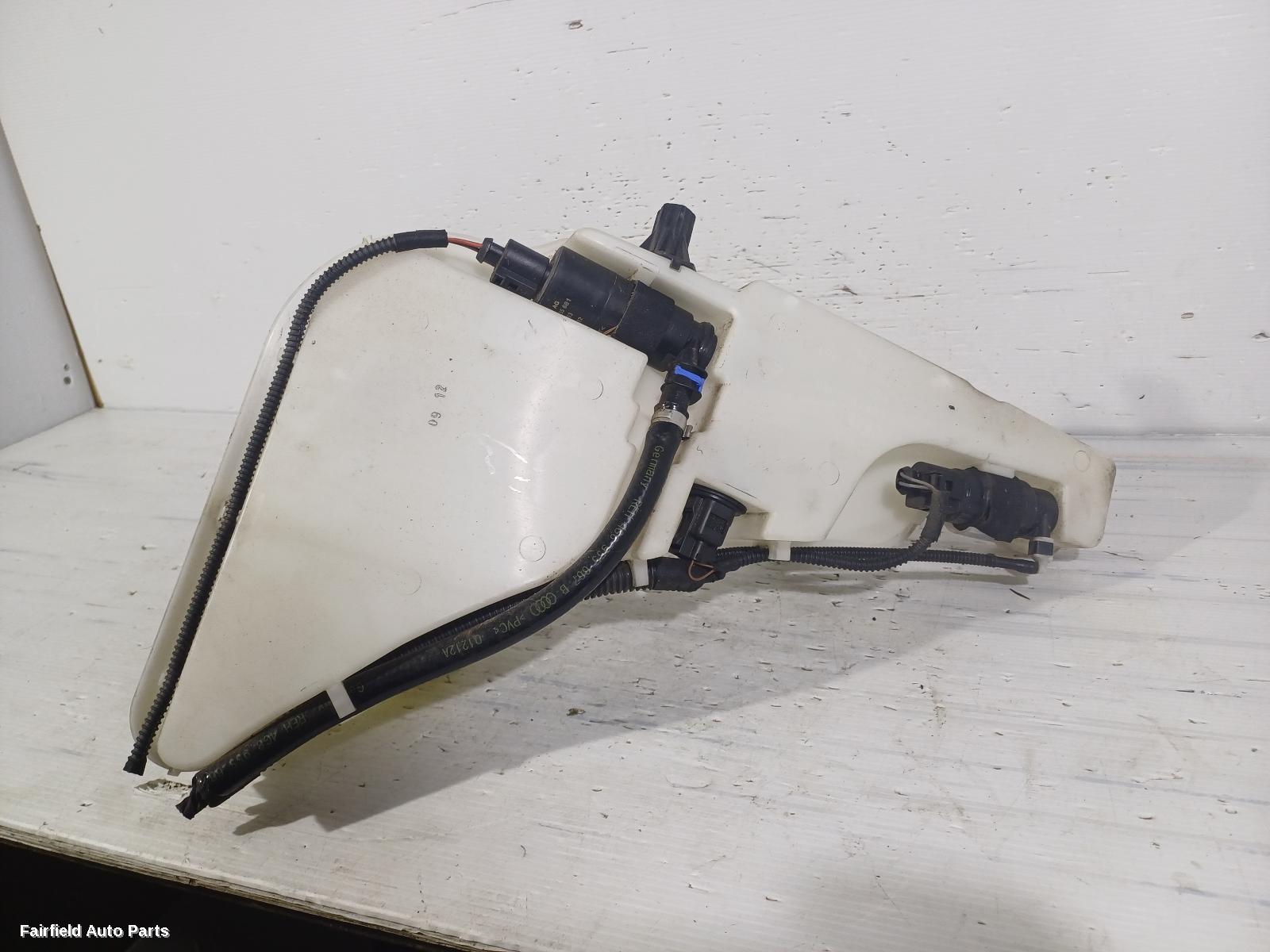 2011-2018 Audi A7 Washer Bottle