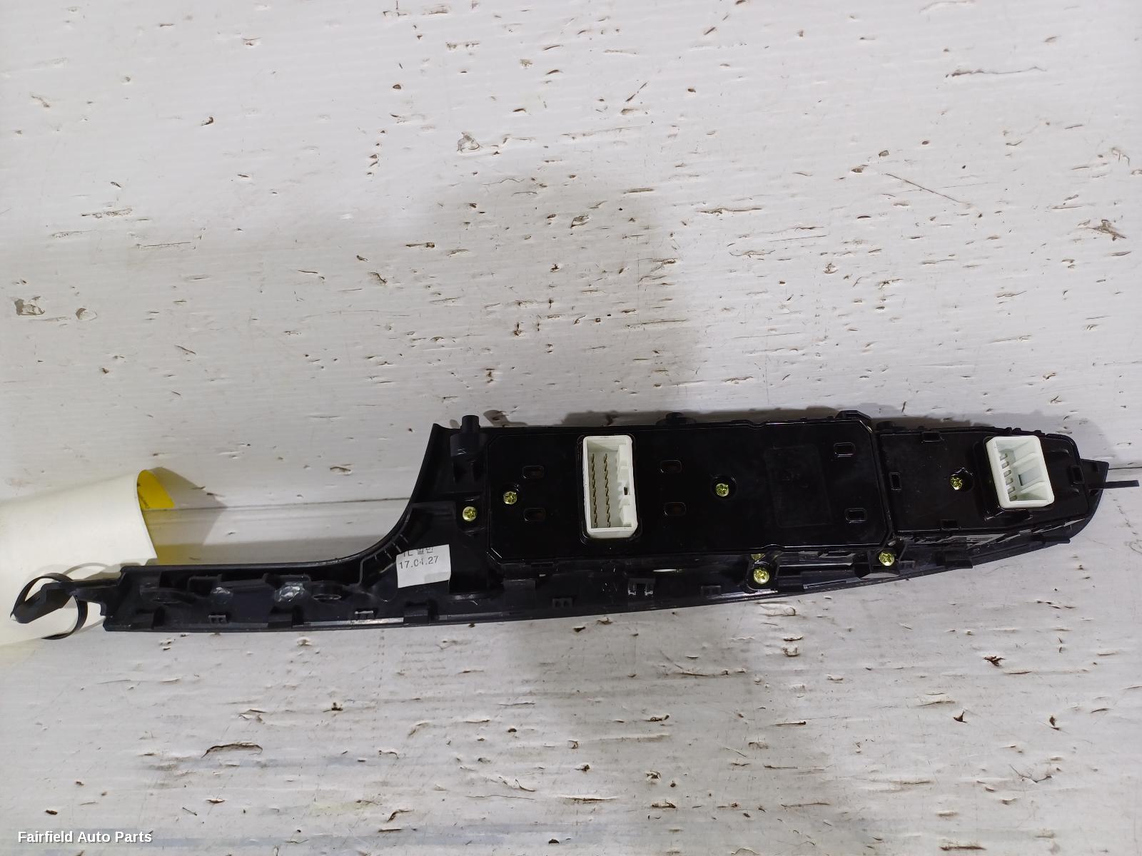 2015-2021 Hyundai Tucson Pwr Dr Wind Switch