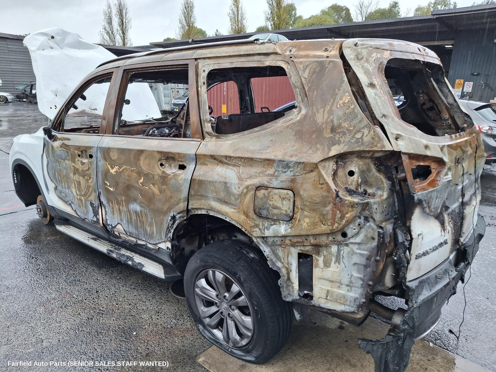 2022 Ldv D90 Left Headlamp