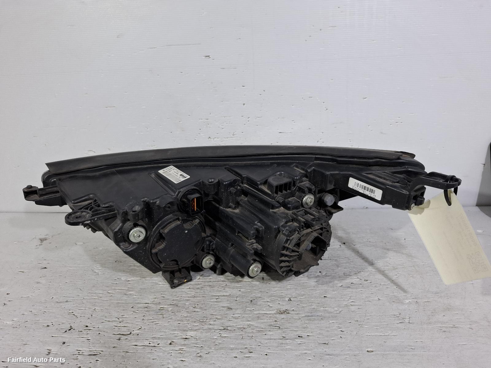 2015-2020 Ssangyong Tivoli Right Headlamp