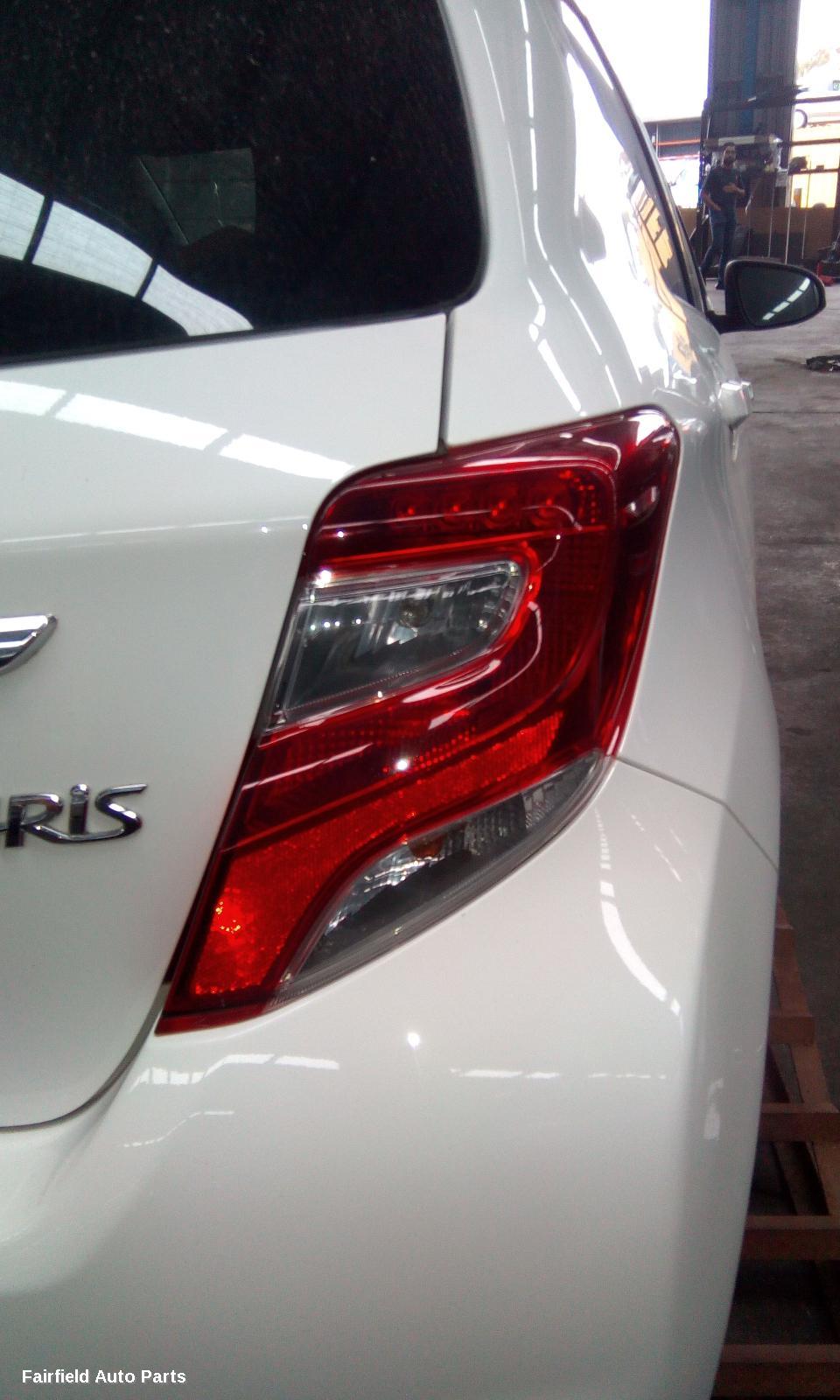2014-2016 Toyota Yaris Grille