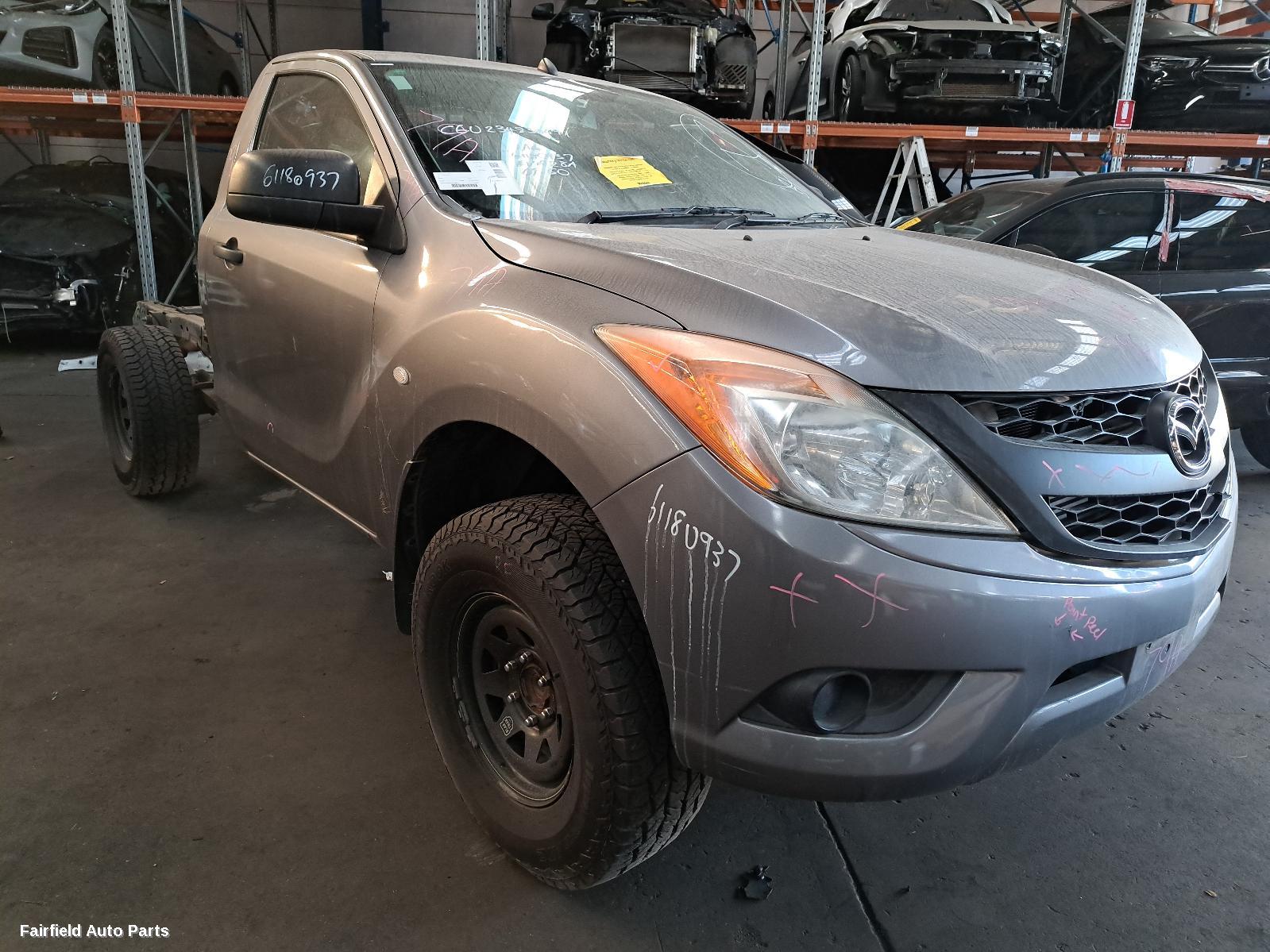 2013 Mazda Bt50 Right Front Hub Assembly