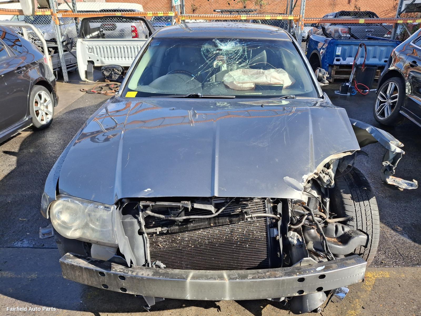 2008 Chrysler 300c Left Taillight