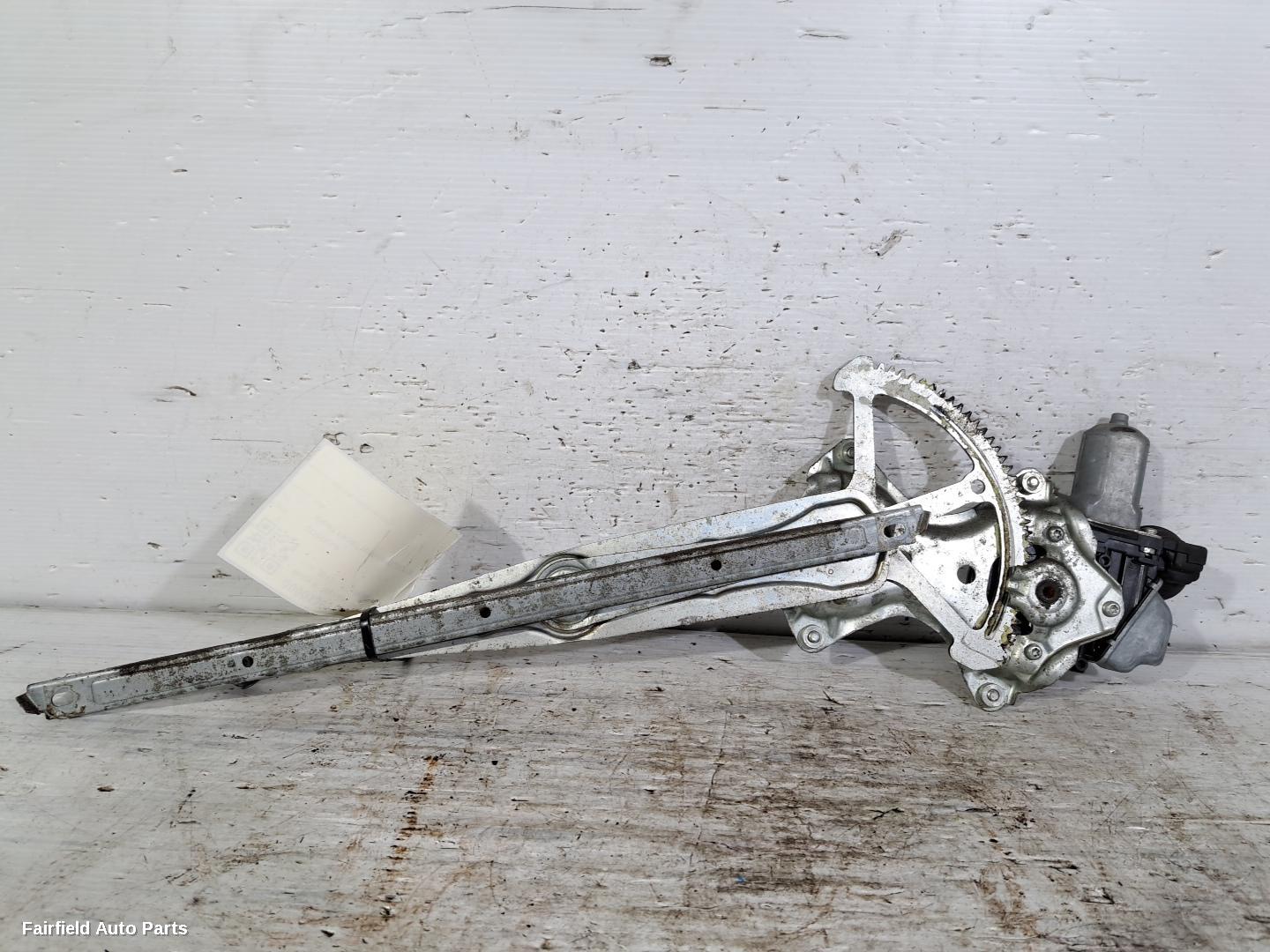 2012-2013 Toyota Corolla Right Front Window Reg Motor