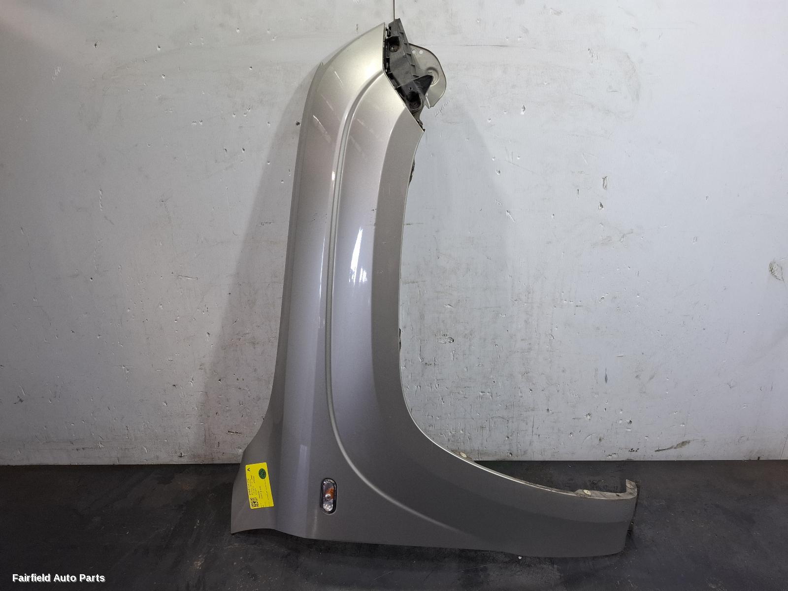 2010-2022 Volkswagen Amarok Right Guard