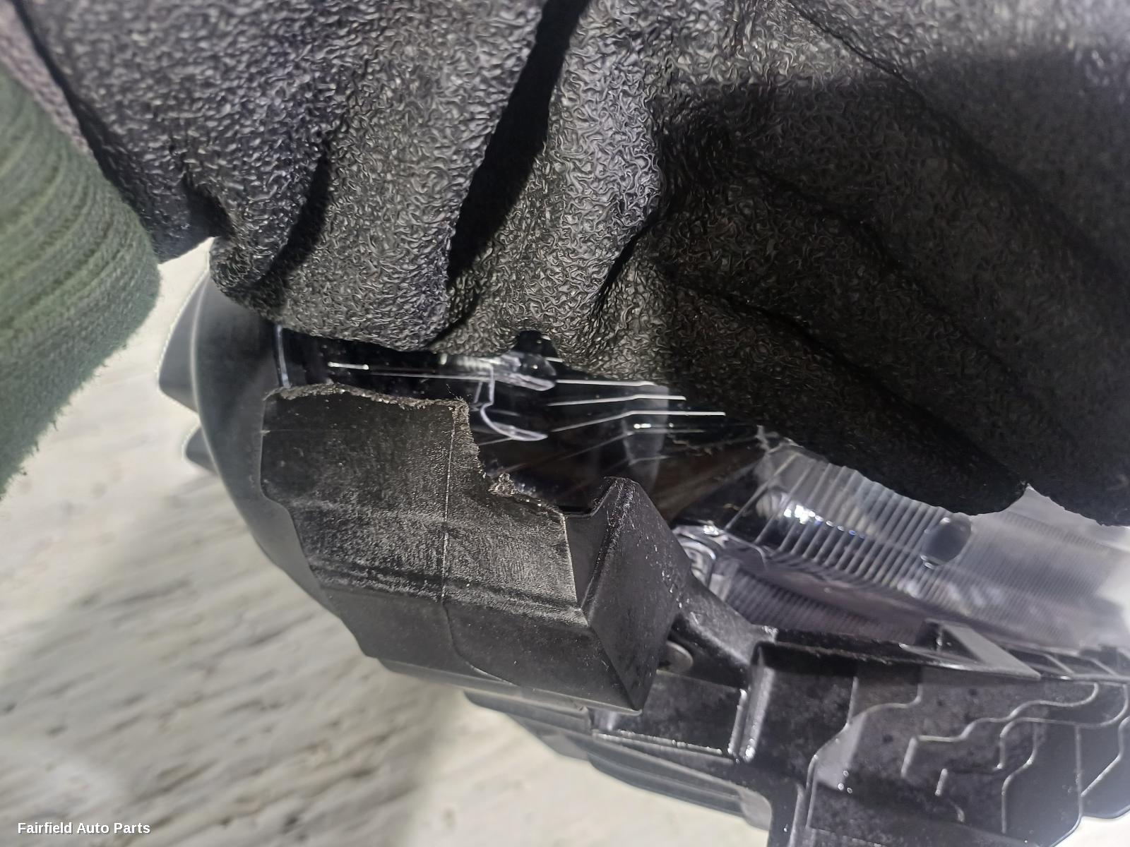 2021-2024 Hyundai Tucson Right Headlamp