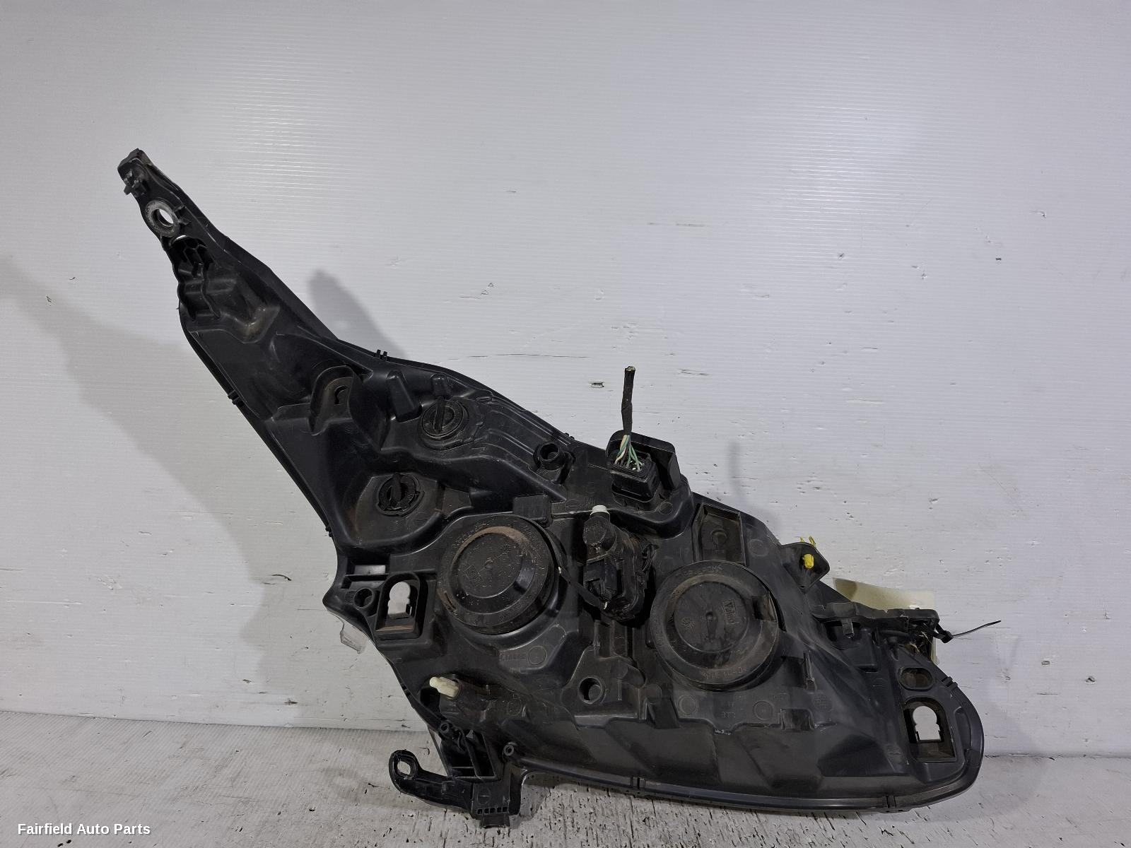 2012-2015 Peugeot 208 Left Headlamp