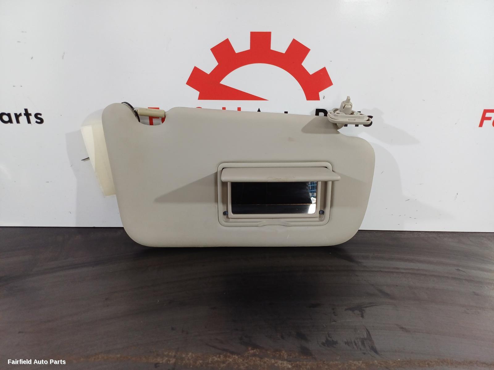 2013-2016 Nissan Pulsar Sunvisor